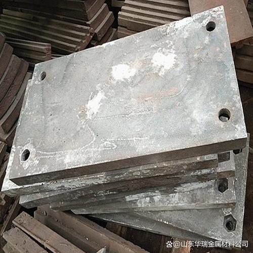 高锰钢筛板,以及kmtbcr20防磨板,这些产品都属于耐磨材料,主要用于